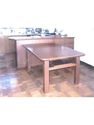 ダイニングテーブル