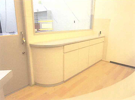 受付カウンター