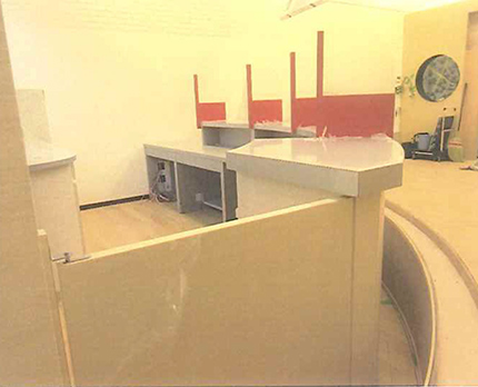 調剤薬局の造作家具